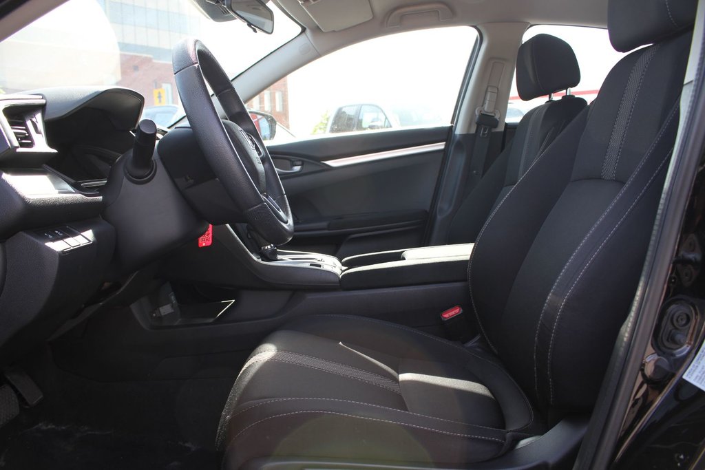 Honda Civic LX 2020 à , Québec - 7 - w1024h768px