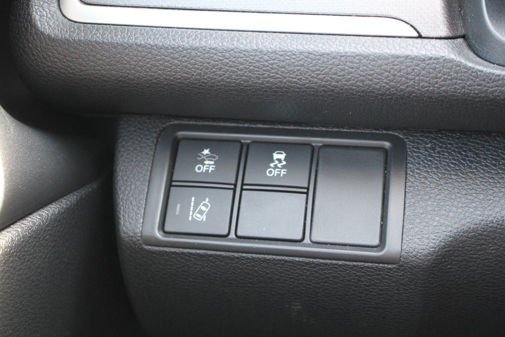Honda Civic LX 2020 à , Québec - 13 - w1024h768px