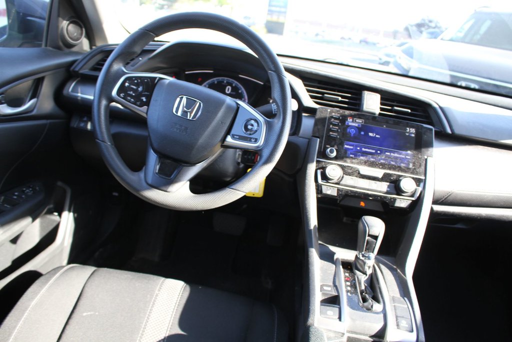 Honda Civic LX 2020 à , Québec - 8 - w1024h768px
