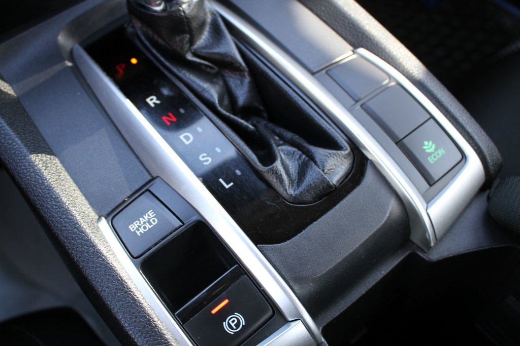 Honda Civic LX 2020 à , Québec - 15 - w1024h768px