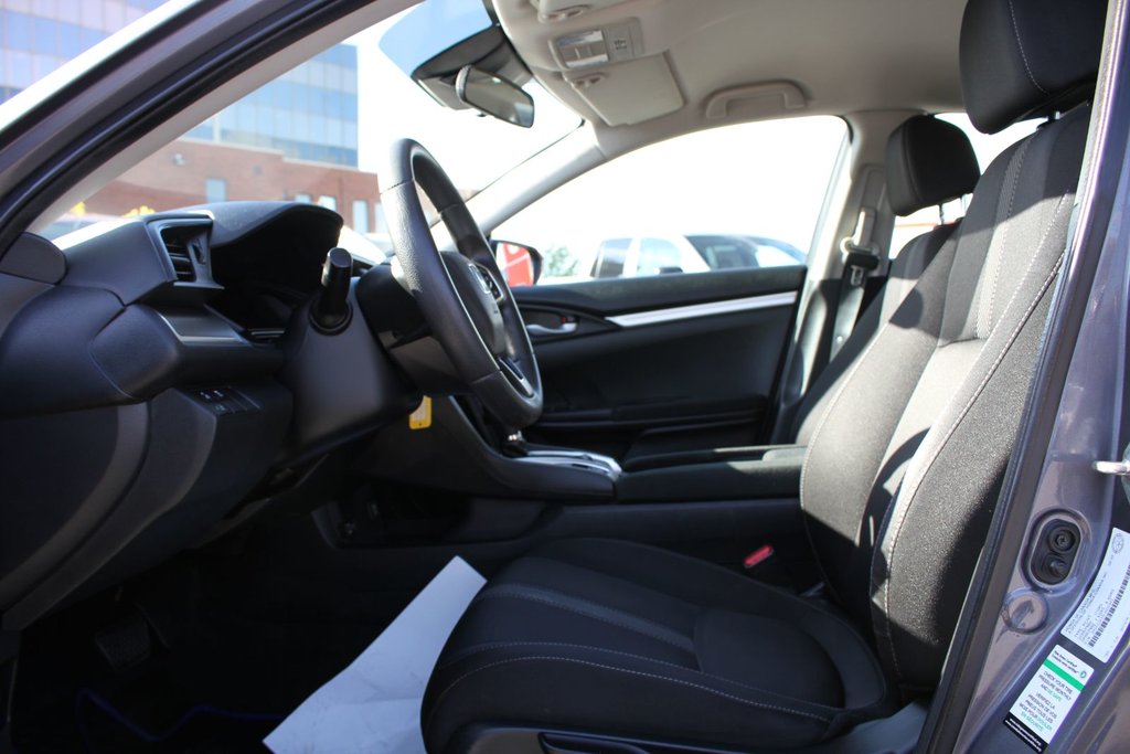 Honda Civic LX 2020 à , Québec - 7 - w1024h768px