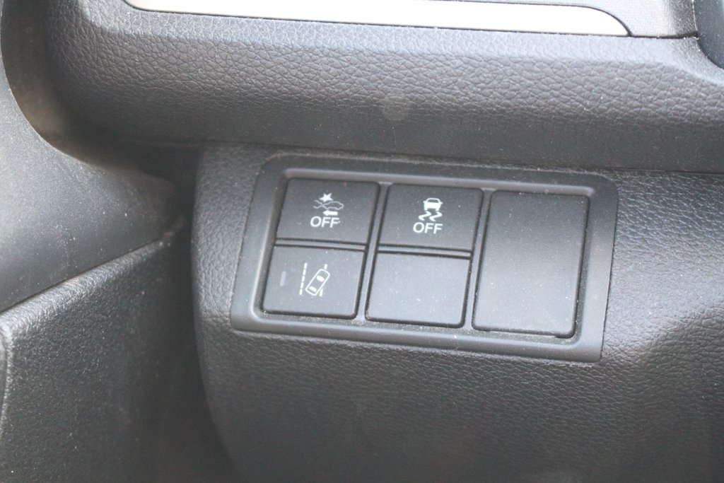 Honda Civic LX 2020 à Gatineau, Québec - 10 - w1024h768px
