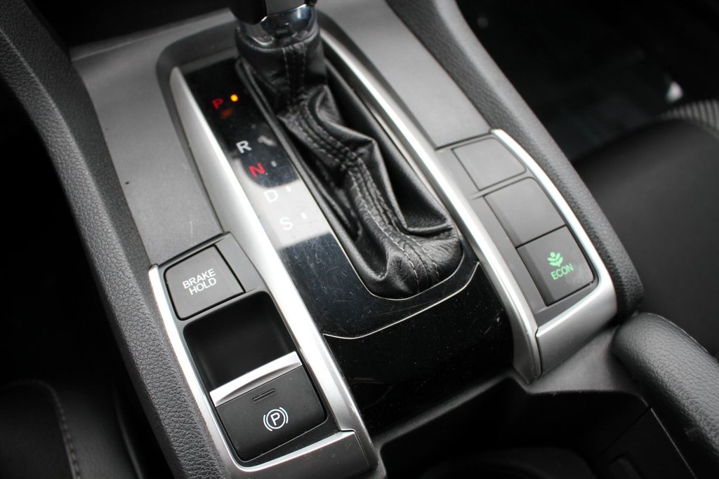 2020 Honda Civic Sport in , Quebec - 16 - w1024h768px