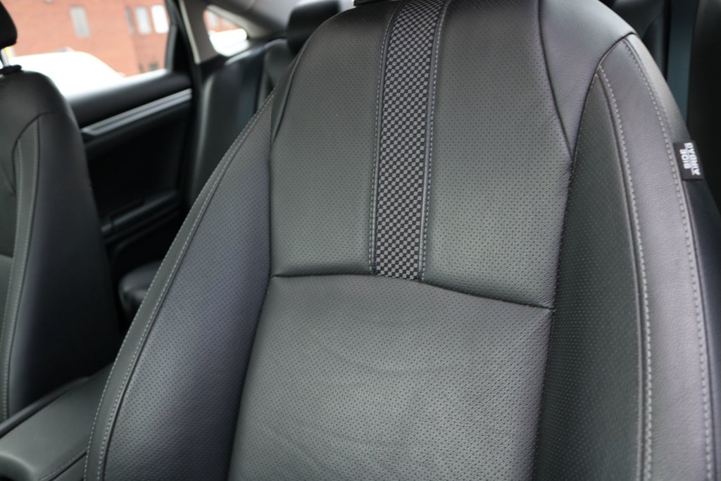 Honda Civic Touring 2020 à Gatineau, Québec - 25 - w1024h768px