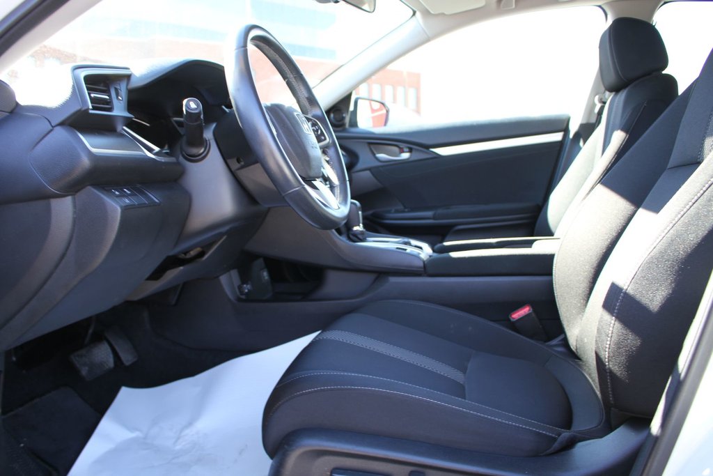 Honda Civic EX 2021 à , Québec - 7 - w1024h768px