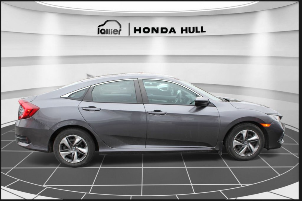 Honda Civic LX 2021 à , Québec - 6 - w1024h768px