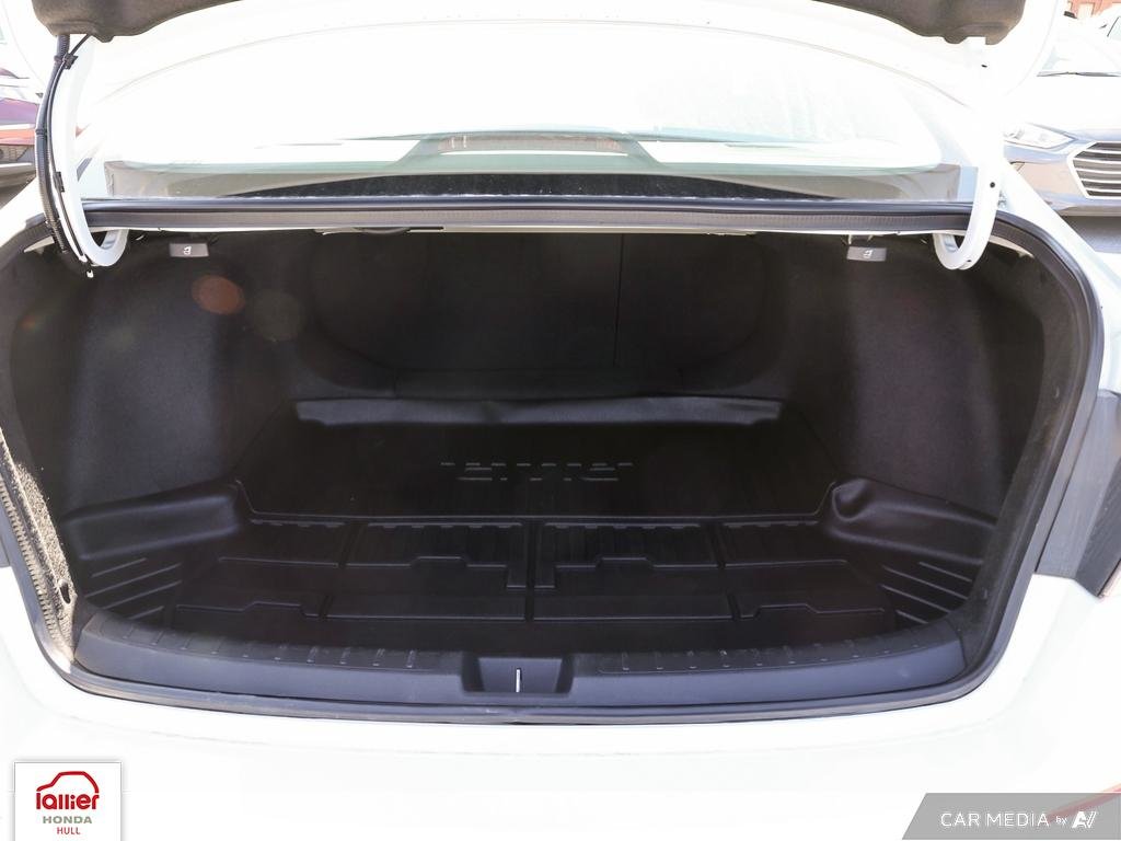 2022 Honda Civic LX in , Quebec - 11 - w1024h768px