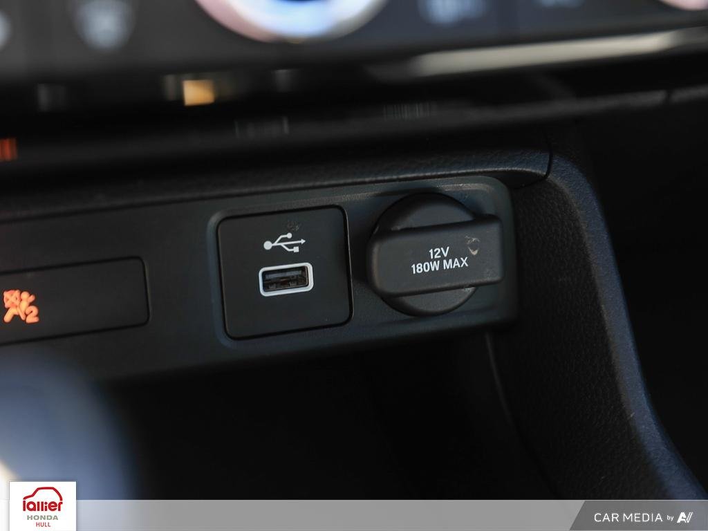 2022 Honda Civic LX in , Quebec - 26 - w1024h768px
