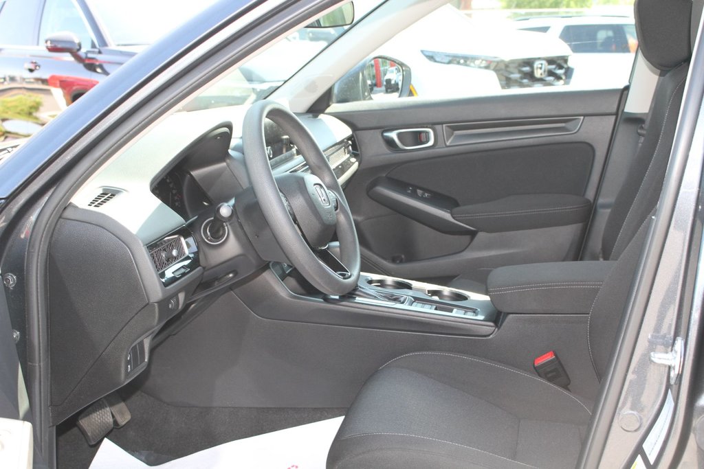 2022 Honda Civic LX in Gatineau, Quebec - 10 - w1024h768px