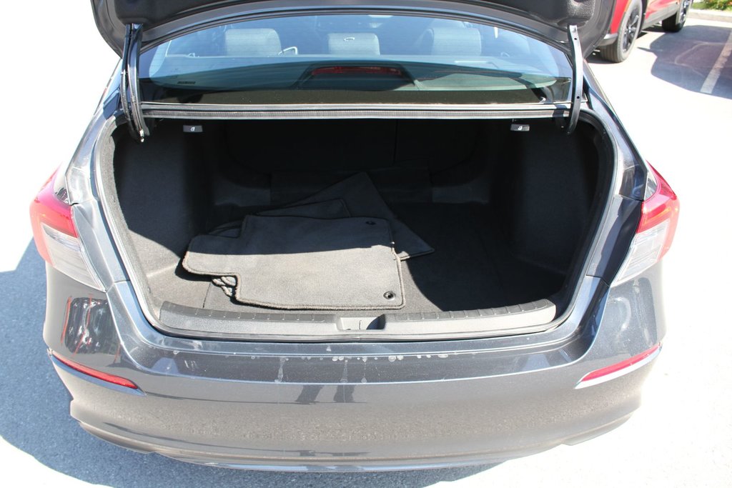 2022 Honda Civic LX in Gatineau, Quebec - 24 - w1024h768px