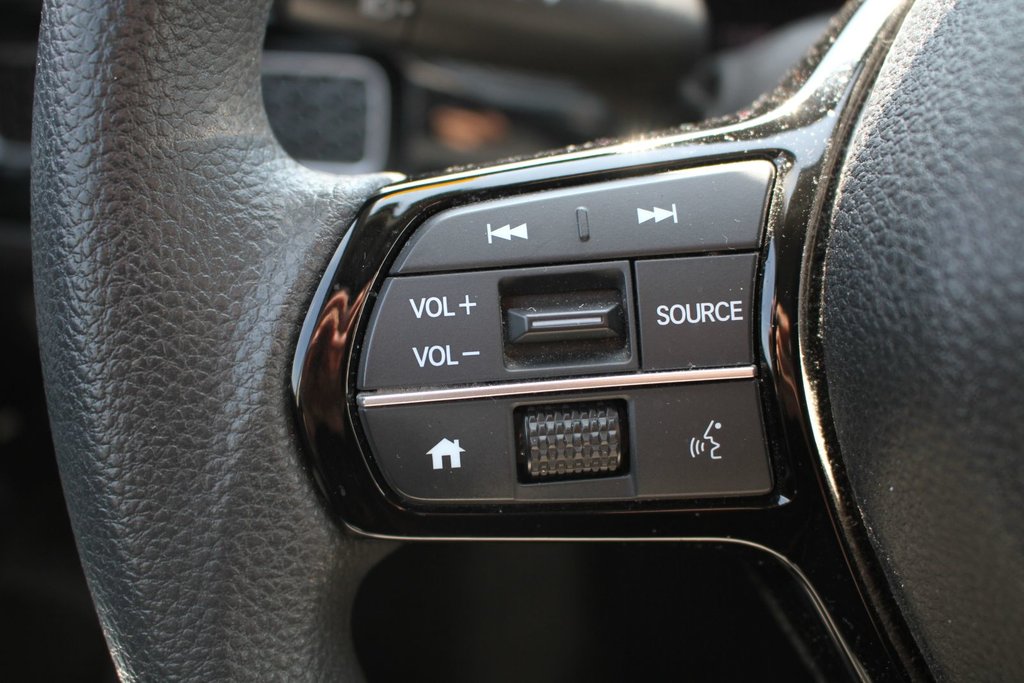 2022 Honda Civic LX in Gatineau, Quebec - 12 - w1024h768px