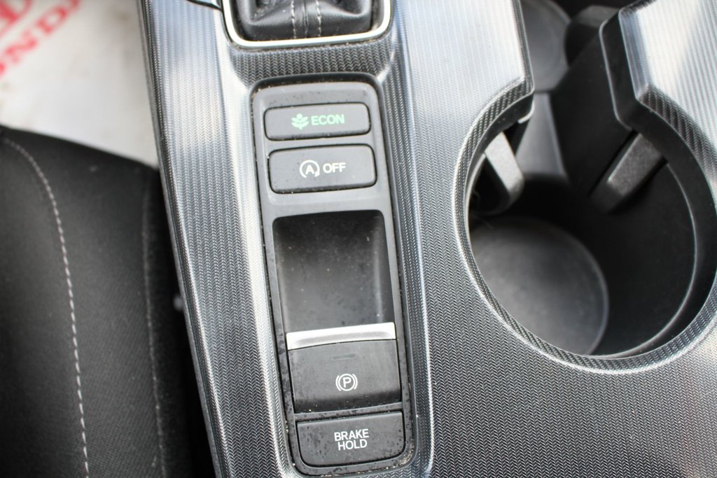 2022 Honda Civic LX in Gatineau, Quebec - 15 - w1024h768px