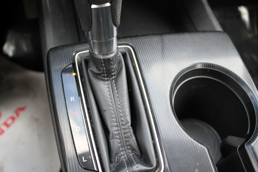 2022 Honda Civic LX in Gatineau, Quebec - 16 - w1024h768px