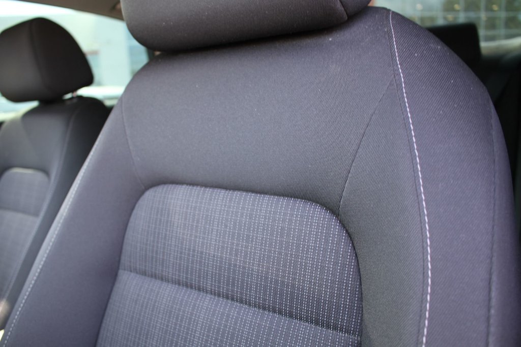 Honda Civic EX 2022 à , Québec - 22 - w1024h768px