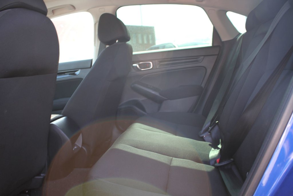 Honda Civic EX 2022 à , Québec - 8 - w1024h768px