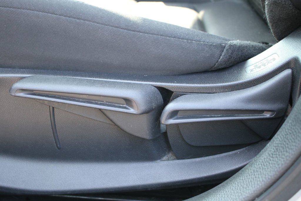 2022 Honda Civic LX in Gatineau, Quebec - 20 - w1024h768px