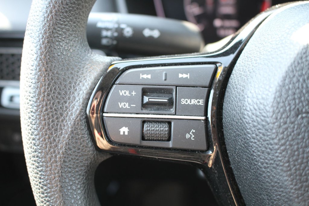 2022 Honda Civic LX in Gatineau, Quebec - 12 - w1024h768px