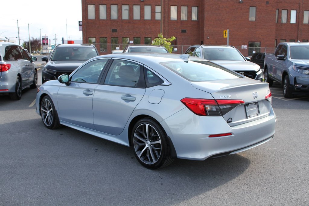Honda Civic Touring 2022 à Gatineau, Québec - 3 - w1024h768px