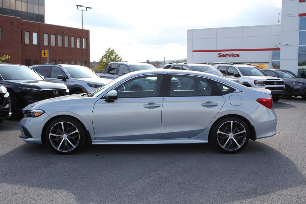 Honda Civic Touring 2022 à Gatineau, Québec - 2 - w1024h768px