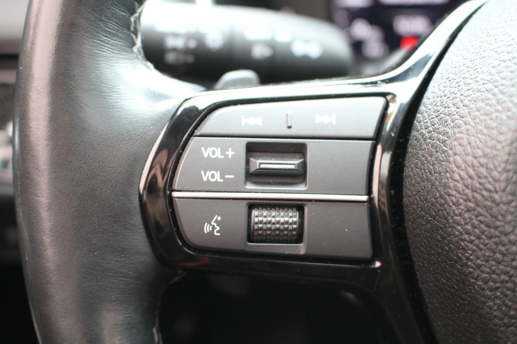 2022 Honda Civic Touring in , Quebec - 12 - w1024h768px