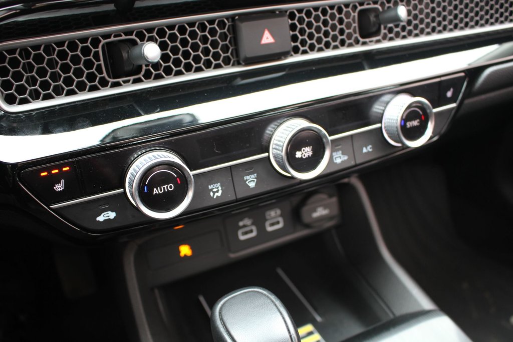 2022 Honda Civic Touring in , Quebec - 19 - w1024h768px