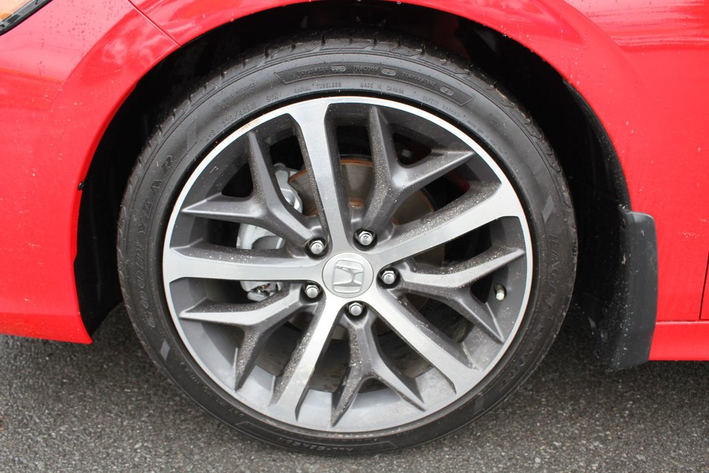 2022 Honda Civic Touring in , Quebec - 27 - w1024h768px