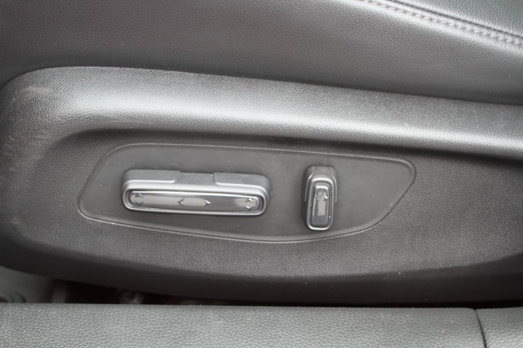 2022 Honda Civic Touring in , Quebec - 23 - w1024h768px