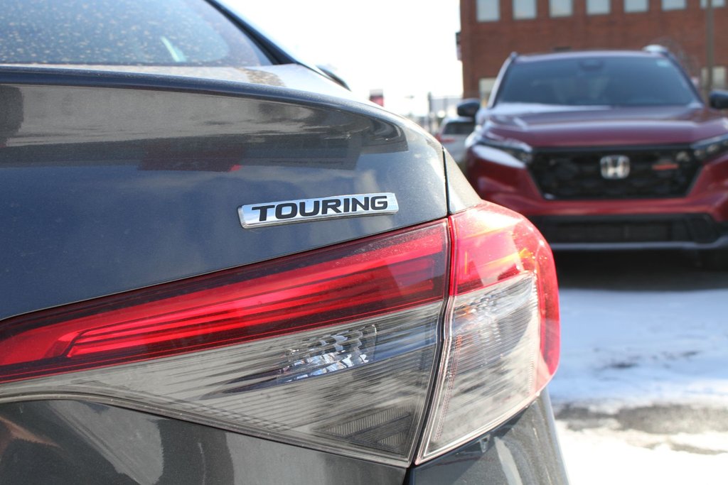Honda Civic Touring 2022 à Gatineau, Québec - 7 - w1024h768px