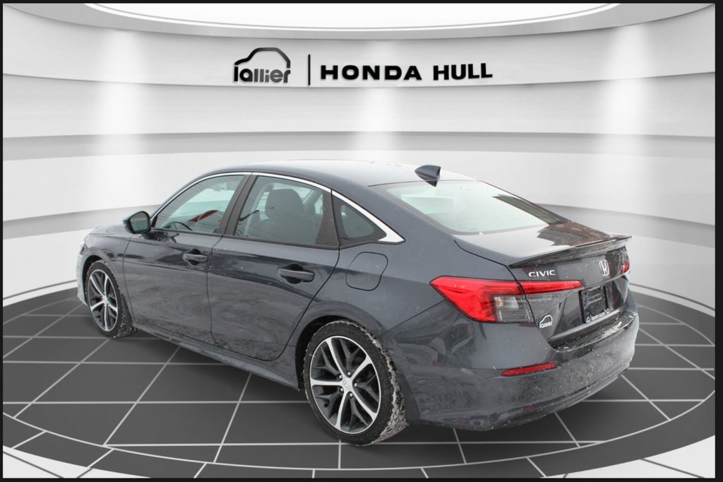 Honda Civic Touring 2022 à Gatineau, Québec - 3 - w1024h768px