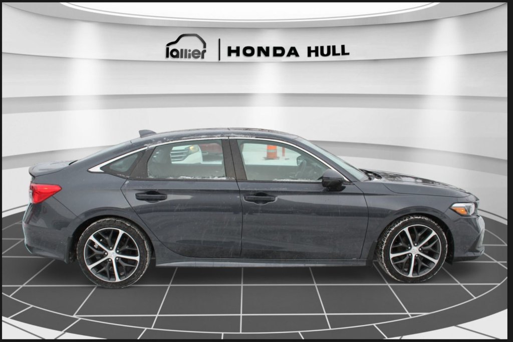 Honda Civic Touring 2022 à Gatineau, Québec - 6 - w1024h768px