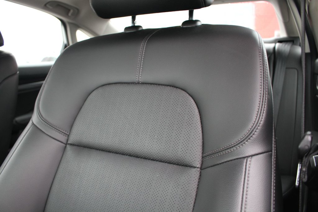 Honda Civic Touring 2022 à , Québec - 26 - w1024h768px