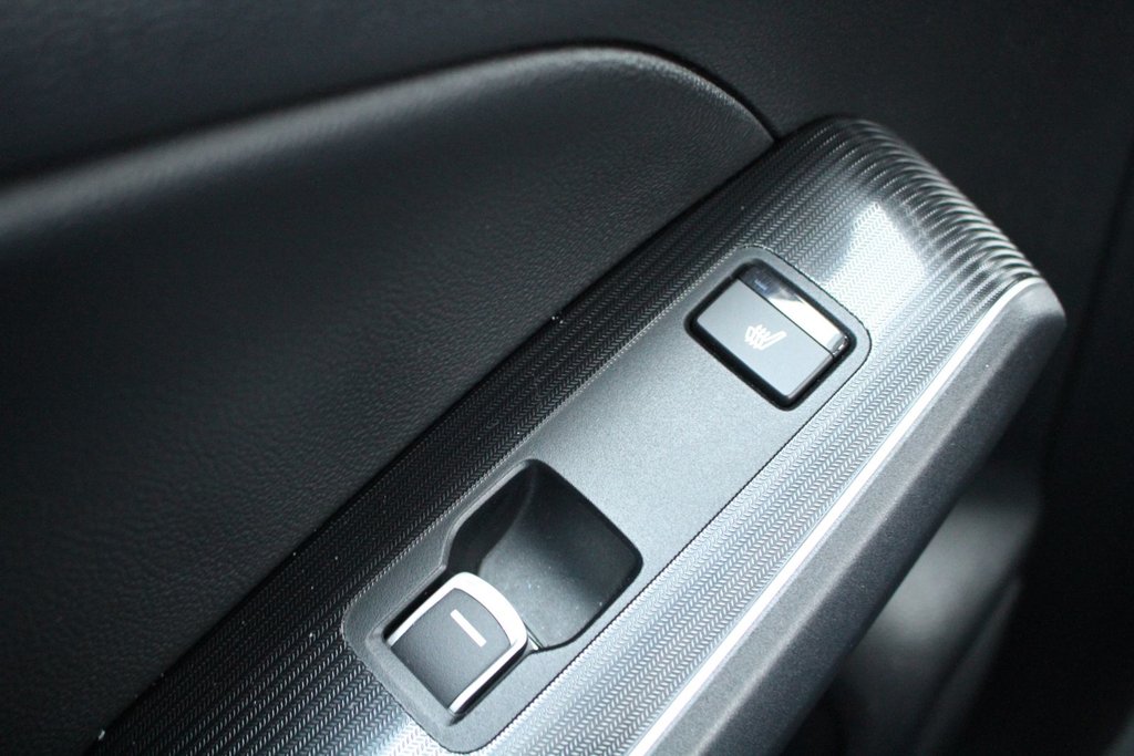 Honda Civic Touring 2022 à Gatineau, Québec - 9 - w1024h768px