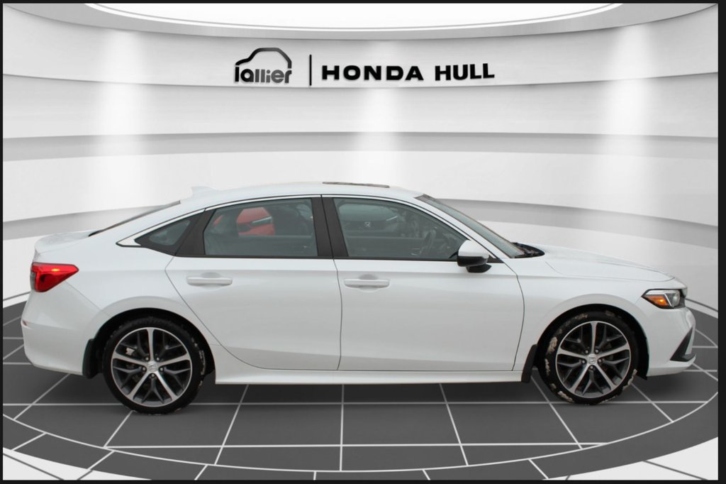Honda Civic Touring 2022 à , Québec - 6 - w1024h768px
