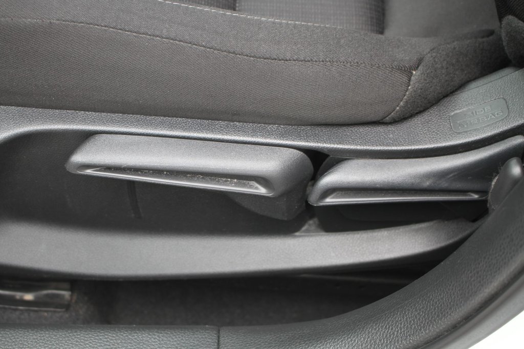 2022 Honda Civic LX in Gatineau, Quebec - 20 - w1024h768px