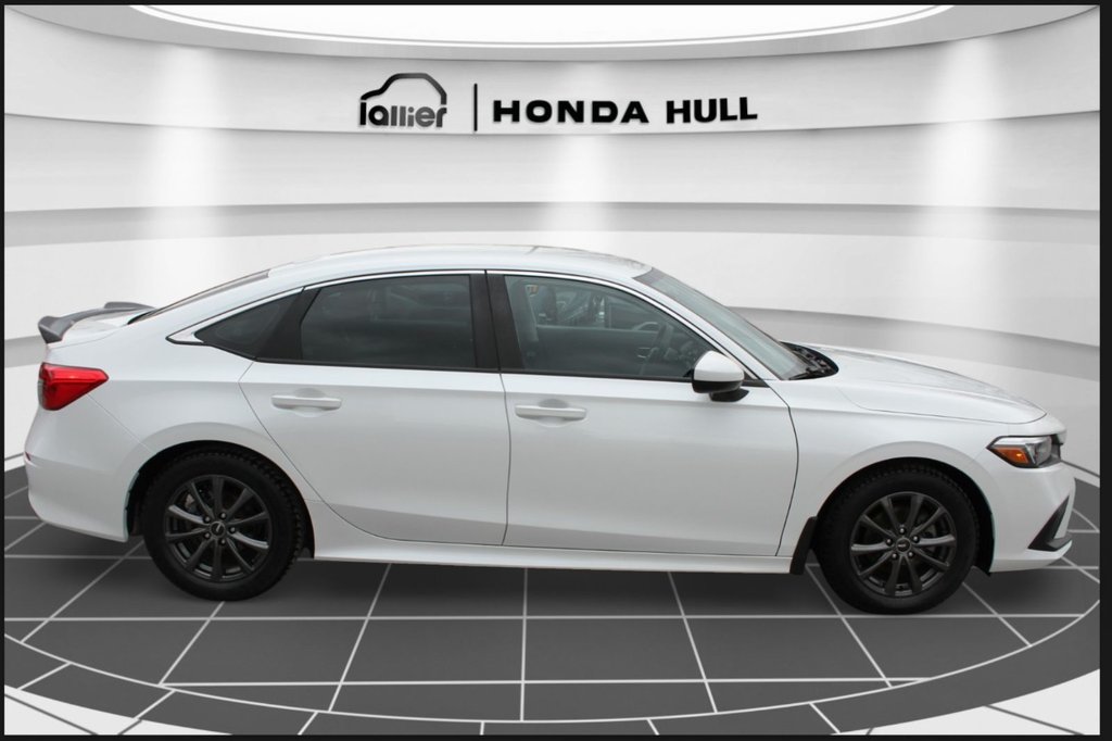 2022 Honda Civic LX in Gatineau, Quebec - 6 - w1024h768px