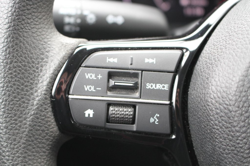 2022 Honda Civic LX in Gatineau, Quebec - 12 - w1024h768px