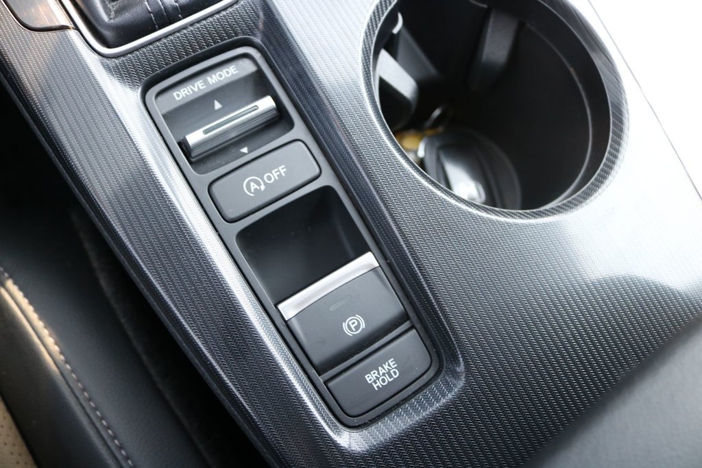 2022 Honda Civic Touring in Gatineau, Quebec - 17 - w1024h768px