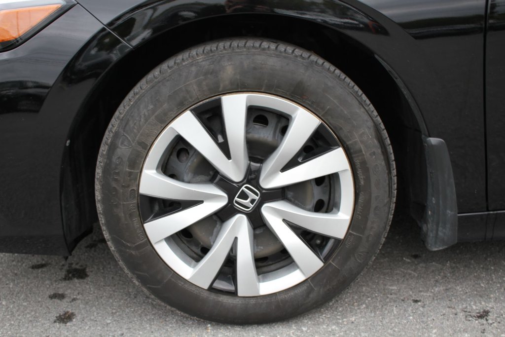 2023 Honda Civic LX in , Quebec - 22 - w1024h768px