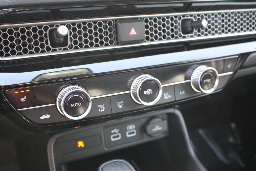 Honda Civic Touring 2023 à Gatineau, Québec - 20 - w1024h768px