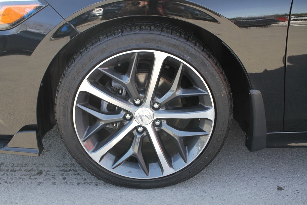 Honda Civic Touring 2023 à Gatineau, Québec - 29 - w1024h768px