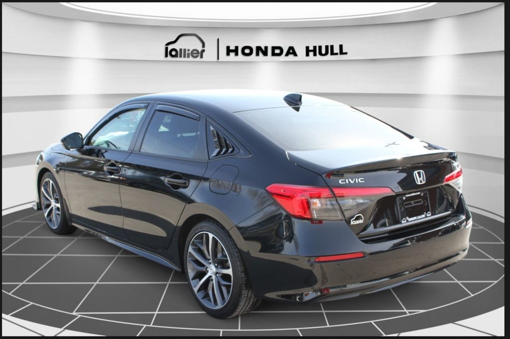 Honda Civic Touring 2023 à Gatineau, Québec - 3 - w1024h768px