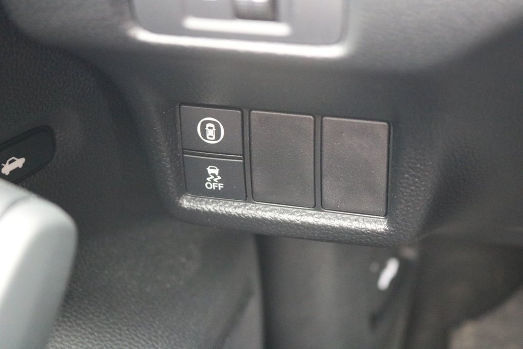 2023 Honda Civic LX in Gatineau, Quebec - 13 - w1024h768px