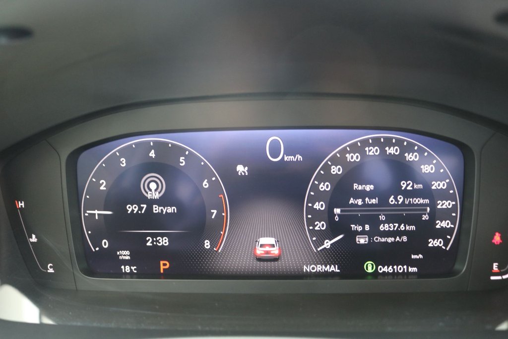 Honda Civic Touring 2023 à Montréal, Québec - 12 - w1024h768px