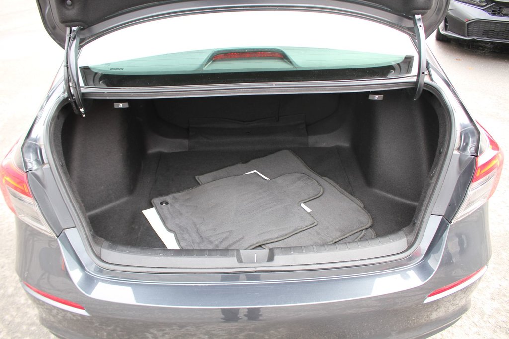 Honda Civic LX-B 2024 à Gatineau, Québec - 22 - w1024h768px