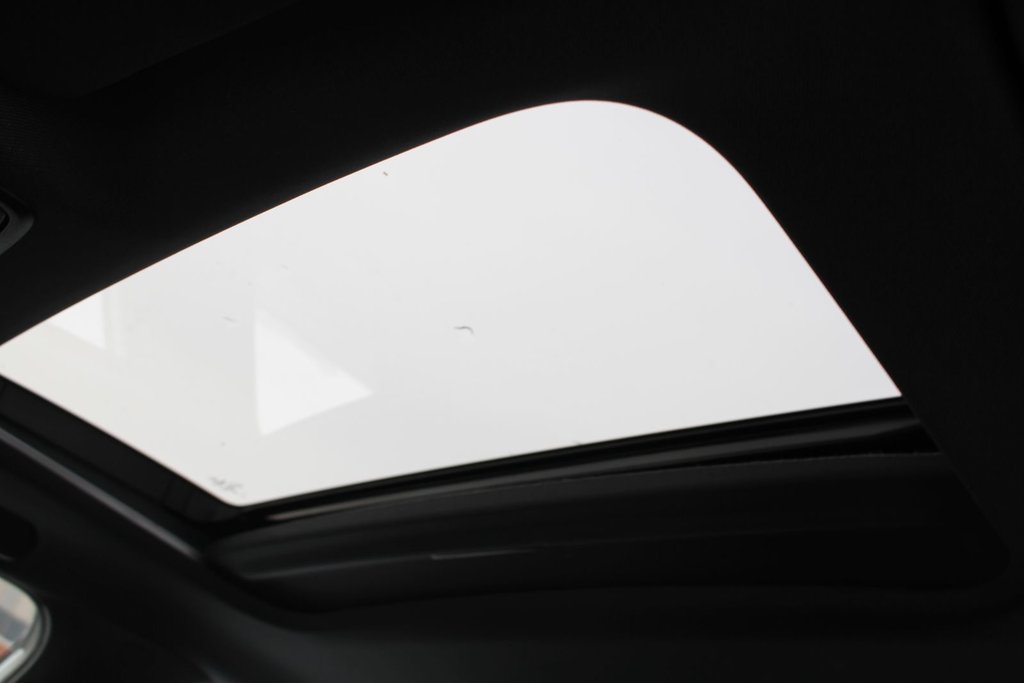 2024 Honda Civic Si in Gatineau, Quebec - 26 - w1024h768px