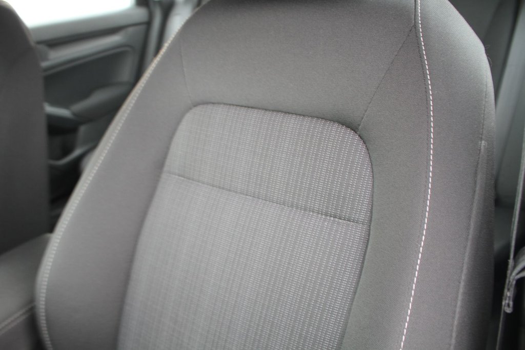 Honda Civic LX-B 2024 à , Québec - 21 - w1024h768px