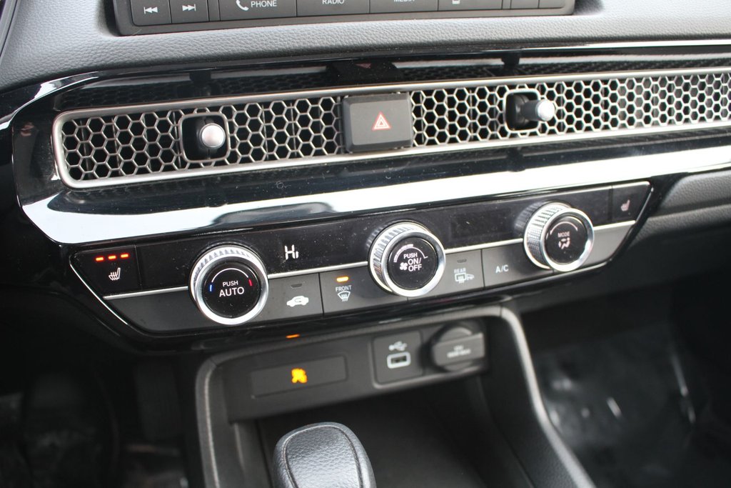 Honda Civic LX-B 2024 à , Québec - 17 - w1024h768px