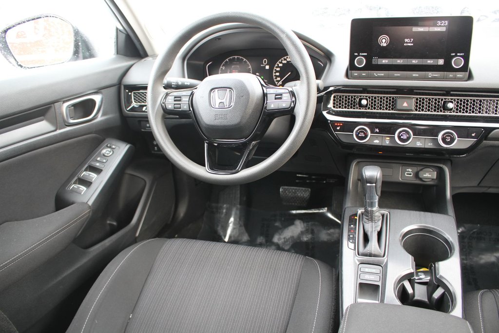 Honda Civic LX-B 2024 à , Québec - 9 - w1024h768px