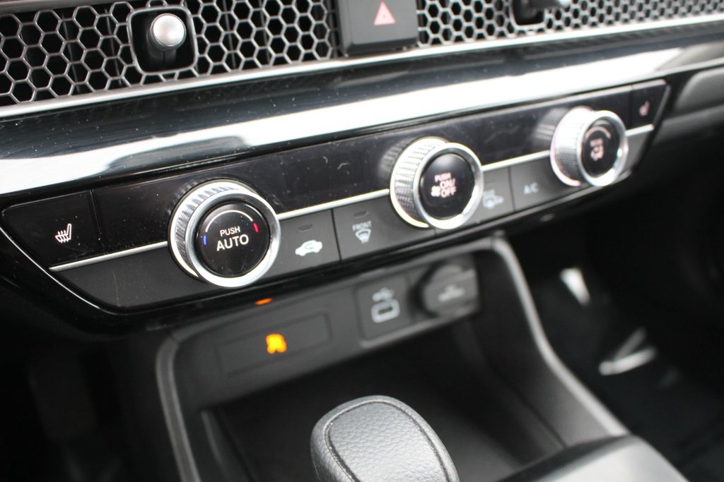 Honda Civic LX-B 2024 à Gatineau, Québec - 17 - w1024h768px