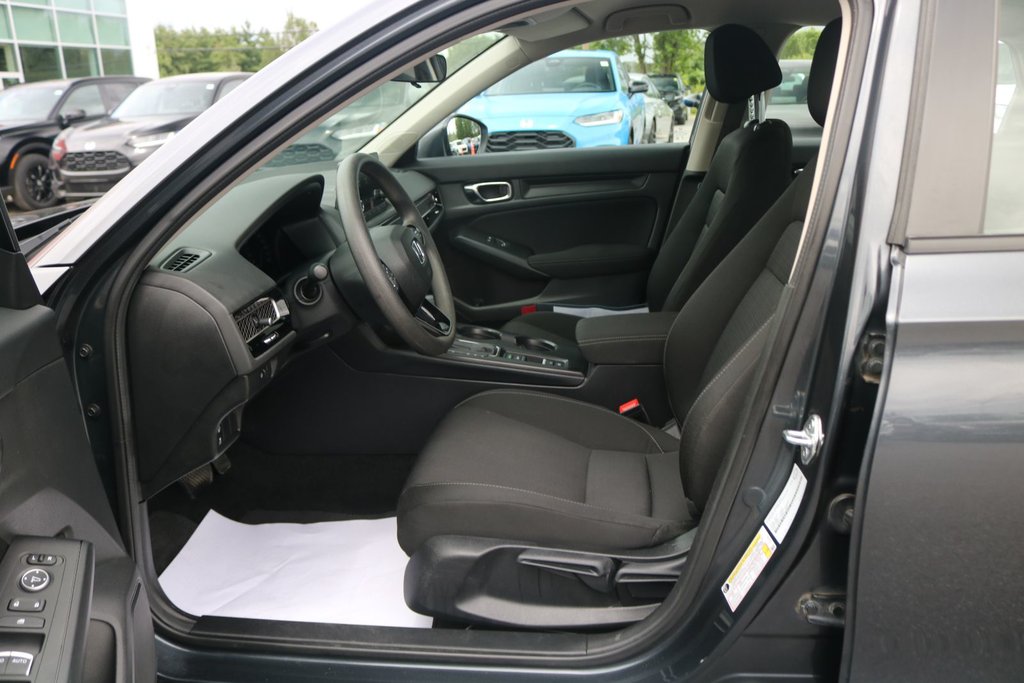 Honda Civic LX-B 2024 à Montréal, Québec - 7 - w1024h768px